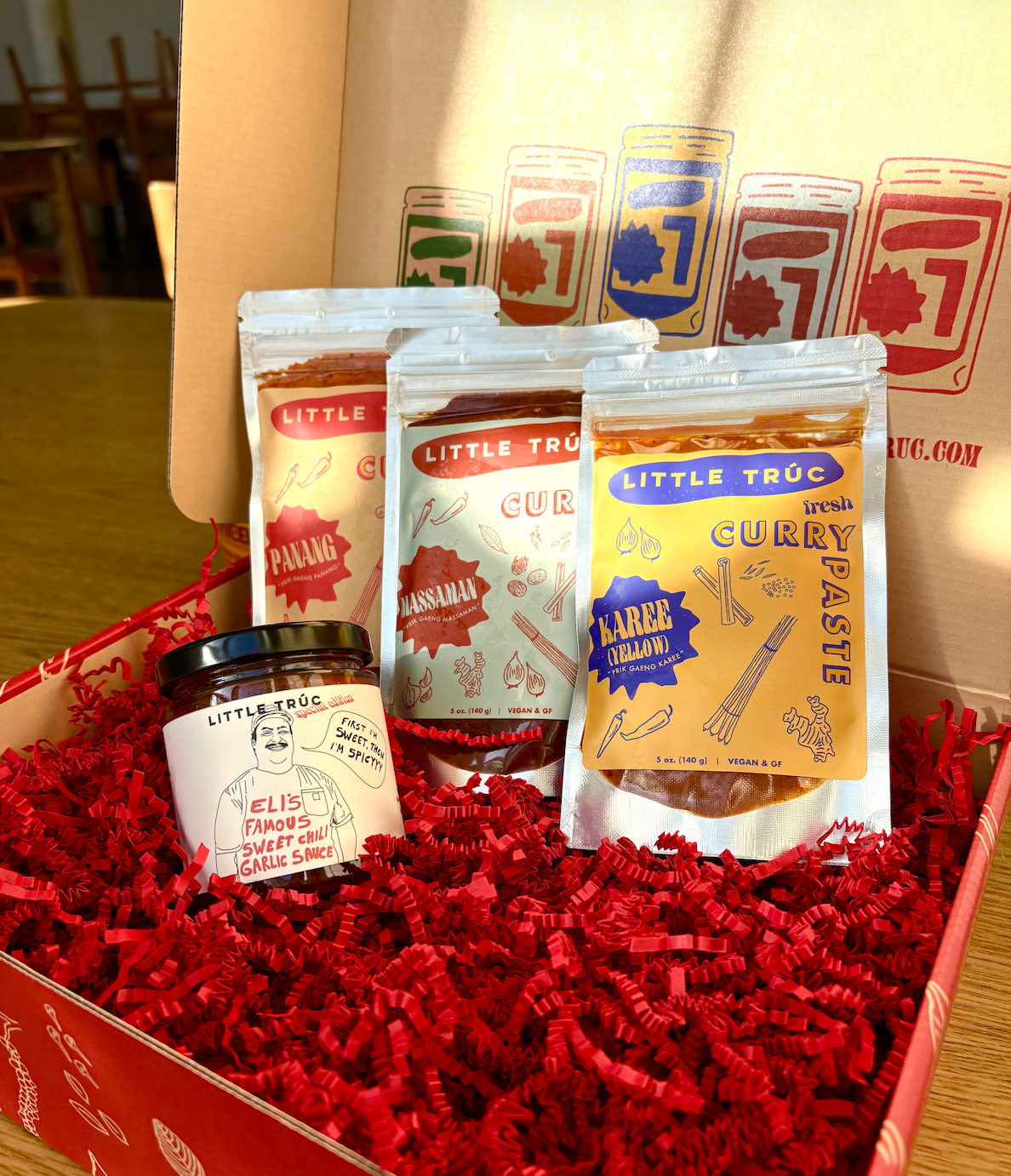 *COMBO BOX* Mix n' Match 3 curry pastes + Eli's Famous